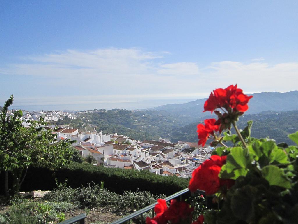 Casa Ana, Fantasticas Vistas A Frigiliana, El Mar Y La Montana Villa Room photo